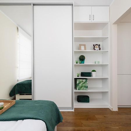 Przytulny Apartament Na Wroclawskiej Z Parkingiem W Krakowie By Noclegi Renters Eksteriør billede
