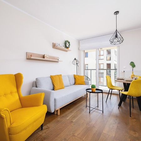 Przytulny Apartament Na Wroclawskiej Z Parkingiem W Krakowie By Noclegi Renters Eksteriør billede